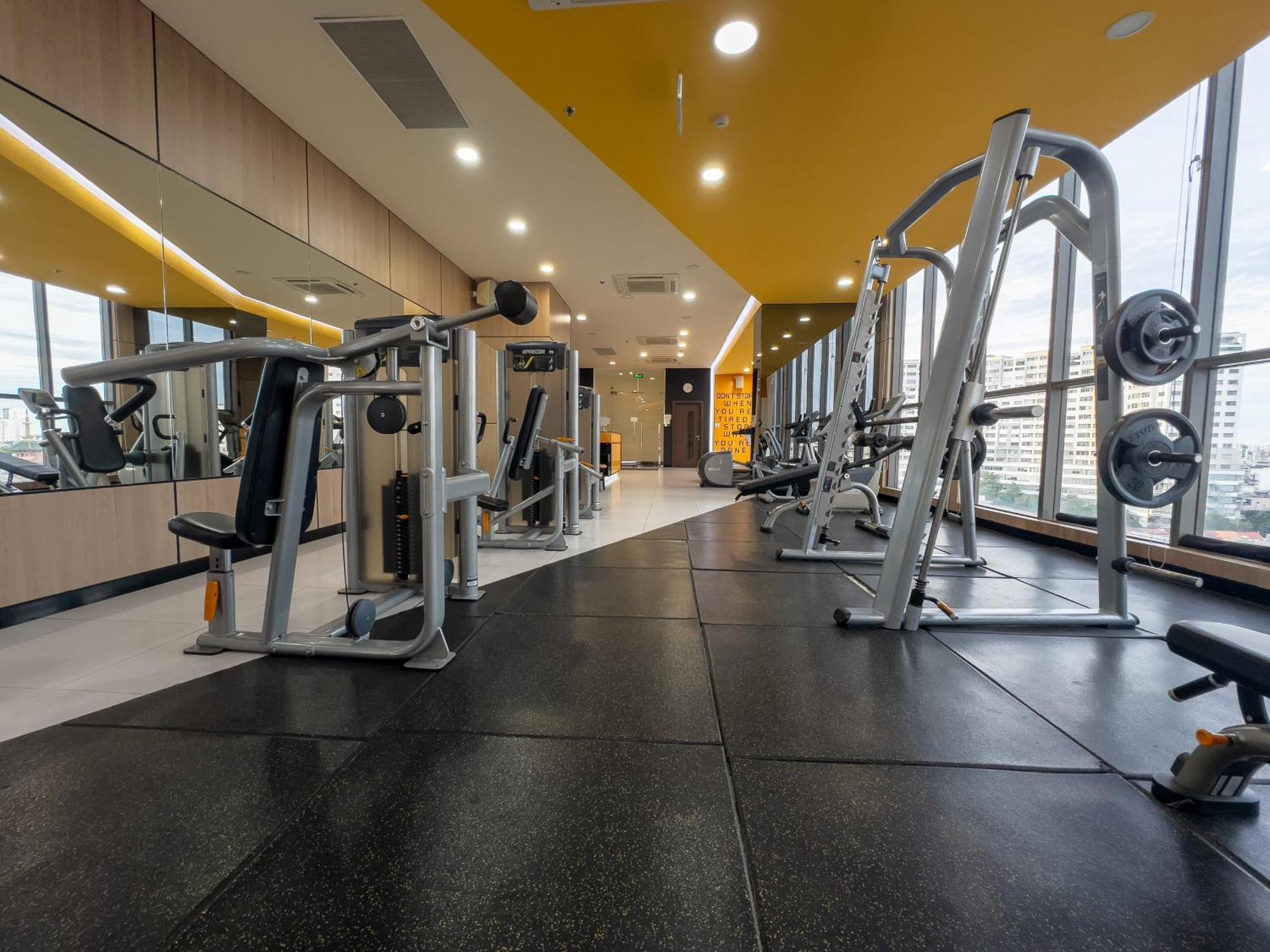 Rivergate Serviced Apartments Хошимін Екстер'єр фото