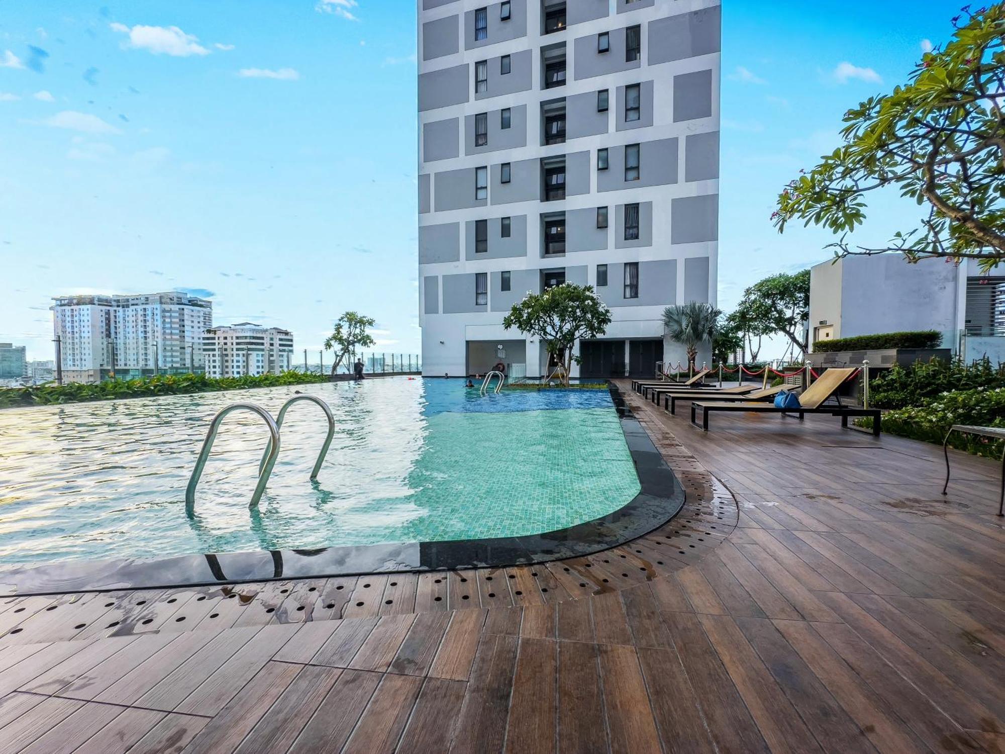 Rivergate Serviced Apartments Хошимін Екстер'єр фото